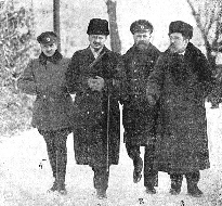 Leon_Trotsky_Lev_Kamenev_small