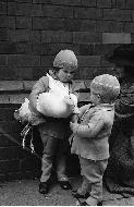 Oswestry_christmas_market_small
