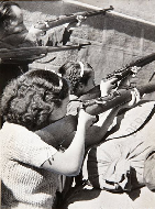 Women_at_the_Siege